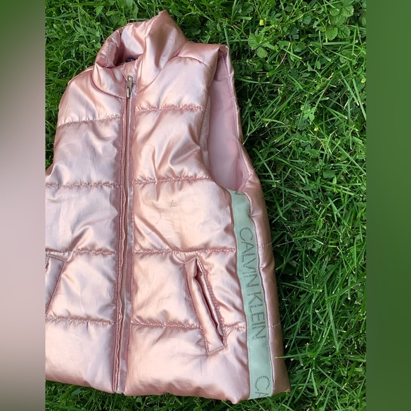 Calvin Klein 18M Childs Pink Puffer Vest w Zipper - Picture 4 of 10
